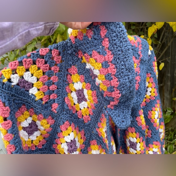 Handmade Crochet Wide Sleeve Open Front Sweater with POCKETS! NOWT - Picture 13 of 15